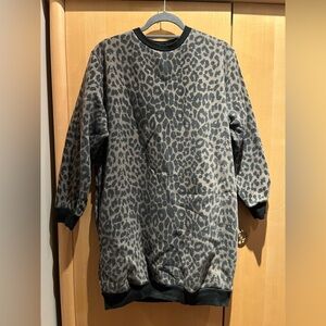 Leopard Print Oversized Sweatshirt/Sweaterdress